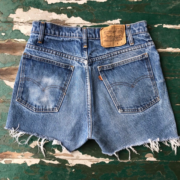 Vintage Levi 517 orange tab cut off daisy duke booty shorts