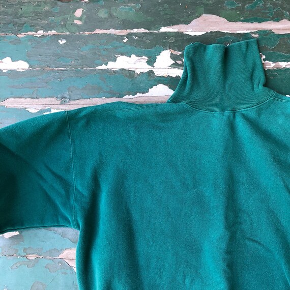 Striped Turtleneck Hunter Green main image 1
