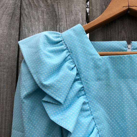 1970s handmade vintage baby blue swiss dot pinafo… - image 4