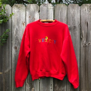 1990s vintage Tweety bird embroidered red crewneck sweatshirt