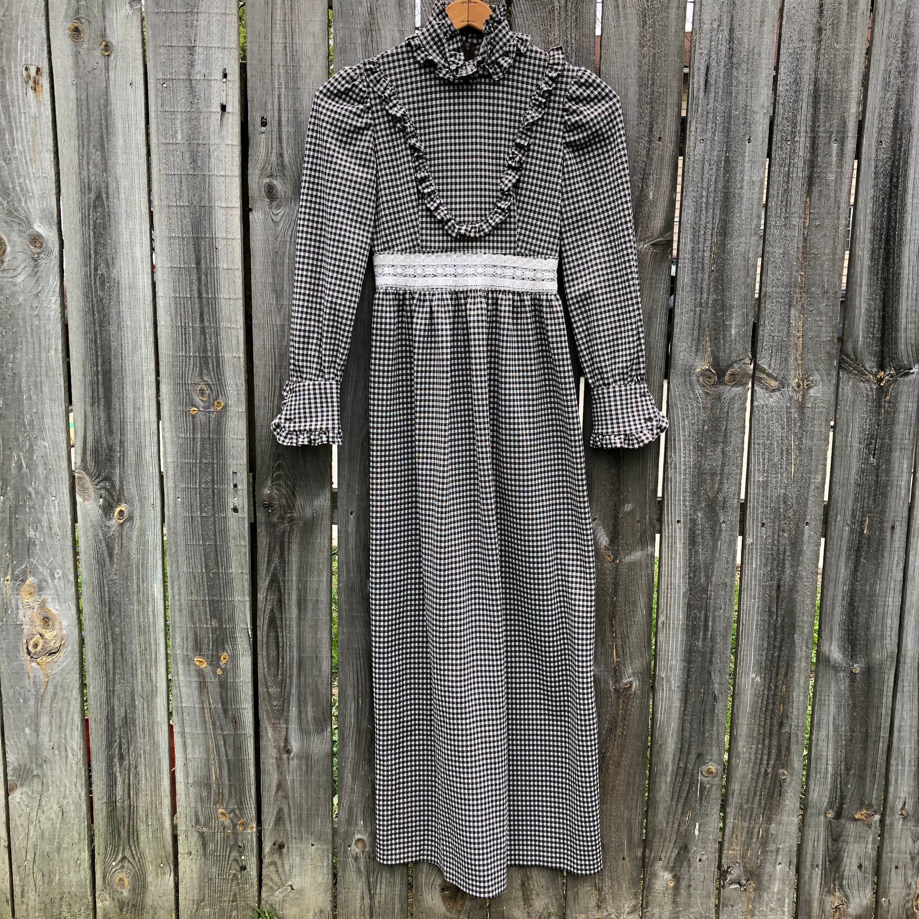 Vintage 1970s High Quality Gingham Prairie Dress With