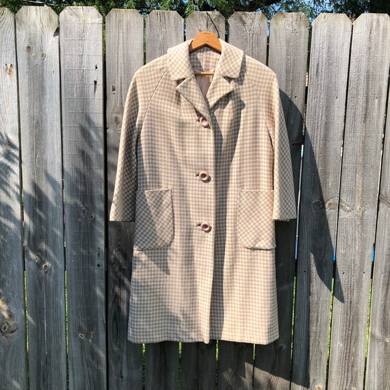 1960s/70s union made vintage houndstooth coat wit… - image 3