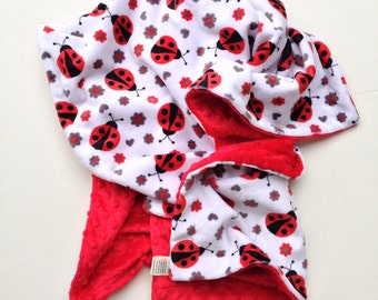 Minky Toddler Blanket, Ladybug Blanket, Red Ladybug, Red Grey Blanket, Minky Boy Blanket, Minky Girl Blanket, Lap Blanket 40 x 50 in