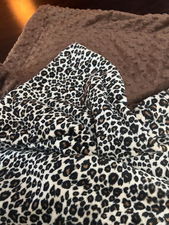 Cheetah Print Minky Blanket: Soft Toddler Bedding (40x50 in)