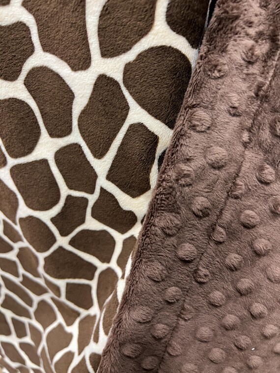 Little giraffe throw blanket hotsell
