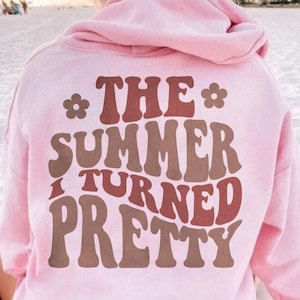 Cousins Beach Sweatshirt The Sunshine I Turned Pretty Daisy Hoodie, Vintage Cousins Beach TSITP Merch, Summer Shirt Trendy Women&#39;s Aesthetic