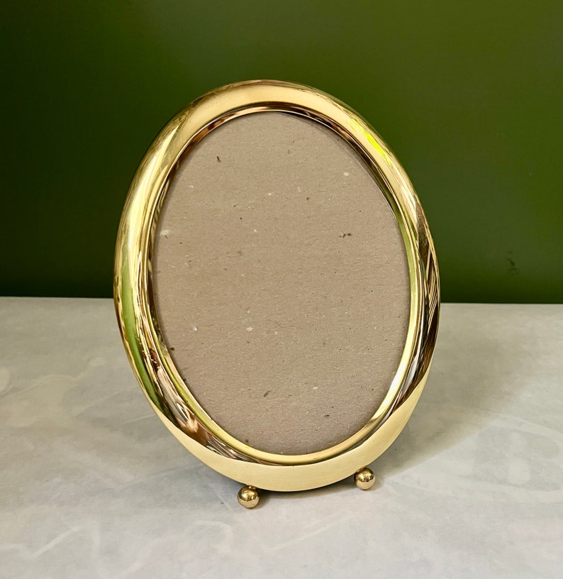 Vintage Brass Oval Frame // Tabletop Frame Etsy