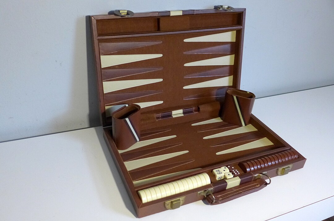 VINTAGE Backgammon Medium Travel Case COMPLETE Brown Cream 37