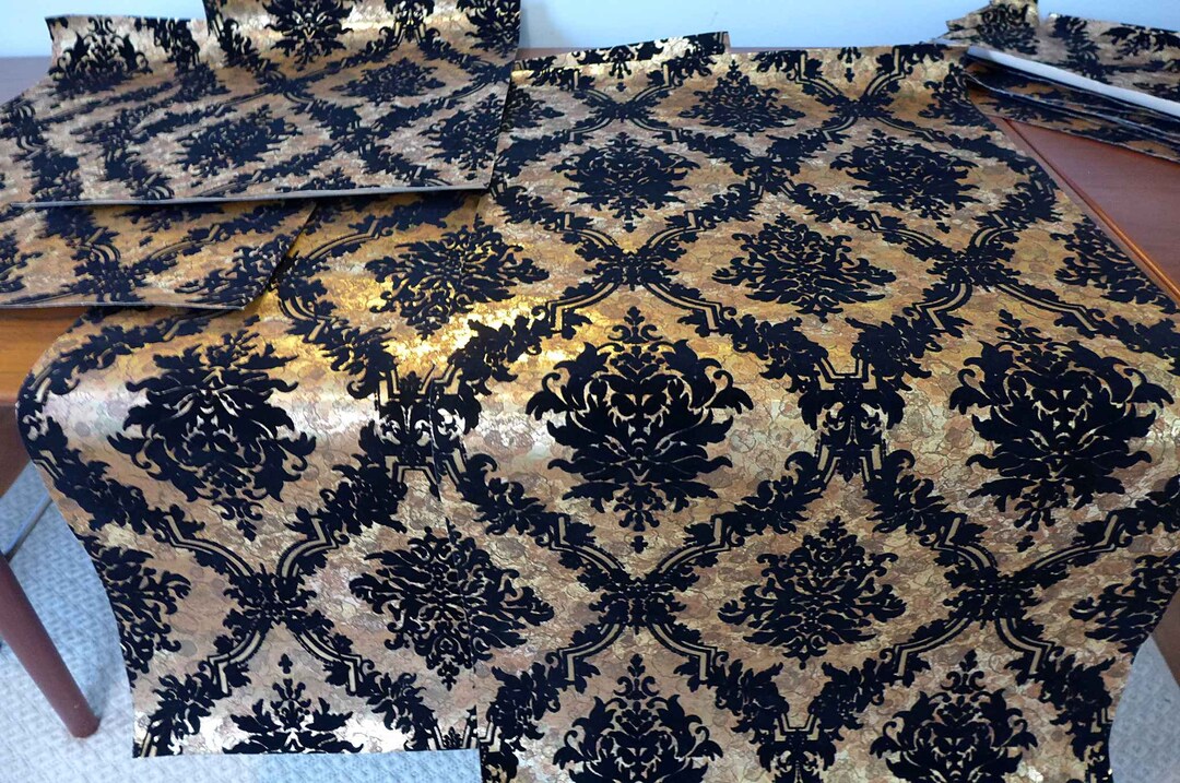 Vintage Flocked Wallpaper 4 Yards Pieces Black Medallion Gold Metallic