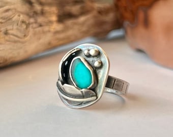 Teal Sea Glass Sterling Silver Ring: Hand Forged Foliage, Size 8.5