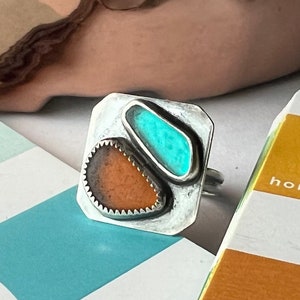 Sea Glass Ring Two-Tone Double Bezel Oxidized Sterling Silver with Double Round Band