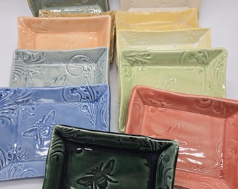 Soap Dish: Bee in Flight Garden