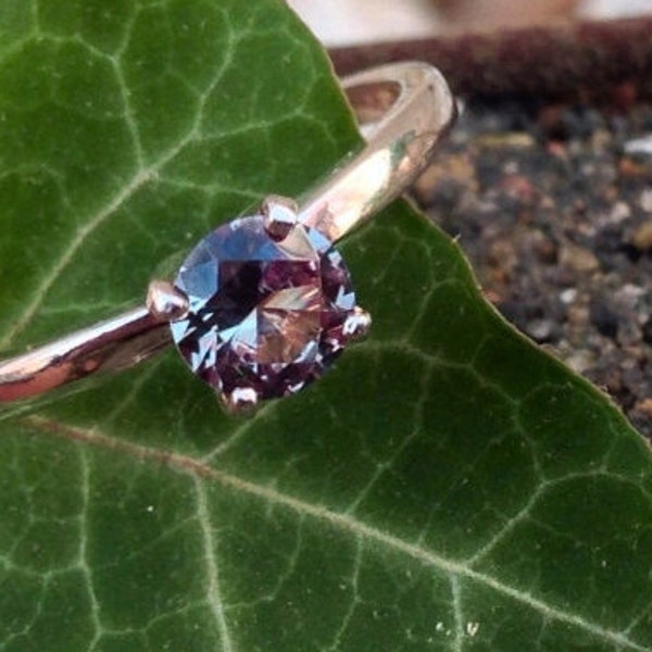 Alexandrite and Silver Ring, 5mm Wedding Ring Set, Proposal Ring, Silver Engagement Ring, Alternative Engagement Ring