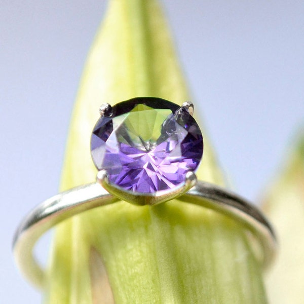 Amethyst Ring in Sterling Silver, Bridesmaids Gifts, Right-Hand Ring with Amethyst, February Birthstone, 2 ct Ring