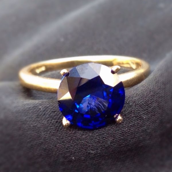 8mm Blue Sapphire and 14k Gold Solitare Ring, Engagement Ring, September Birthstone, Wedding Ring