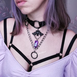 Purple choker necklace BAT CRYSTAL o-ring chain, pastel goth fairy fairycore grunge collar, kawaii cute jewelry, gothic altcore accessories