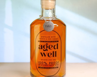 Vatertagsgeschenk - Personalisierter Alter Well Whisky-Dekanter - Geschenk für Papa, Glas-Dekanter, Geschenk für Opa, personalisiertes Geschenk, Geschenk für ihn