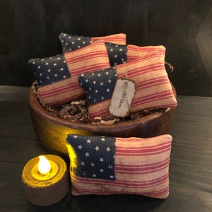 Primitive Flag Bowl Fillers