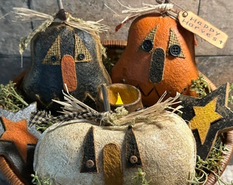 Primitive Harvest Scarecrow Pumpkins and Primitive Stars Bowl Fillers, Tucks