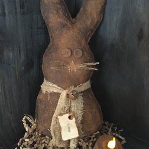 Primitive Bunny Tuck image 2