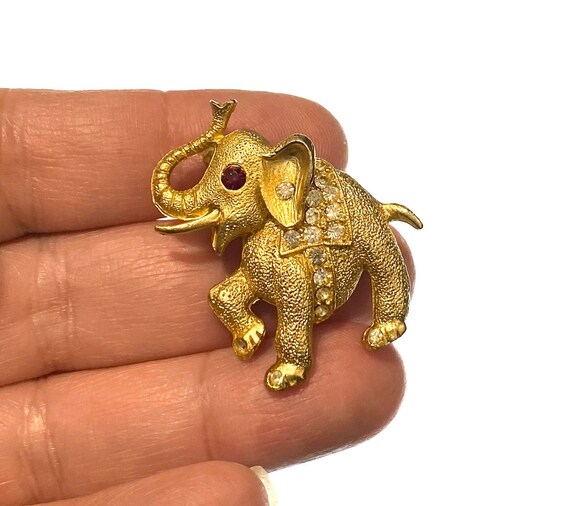 Little Elephant Antique Clear Pave Rhinestone Elephant Pin Brooch Red Rhinestone Eye