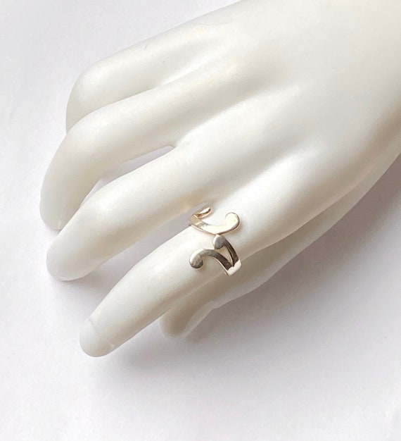 Sterling Silver Scroll Bypass Ring, Size 9 - image 4