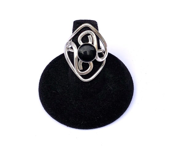 Sterling Silver Abstract Ring, Simulated Onyx, Sc… - image 3