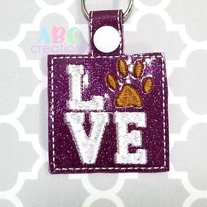 Love Paw Print, Dog, Pet, Paw, Paw Print, Key Chain, Key Fob, Snap Tab, ITH, Digital File, Embroidery Design