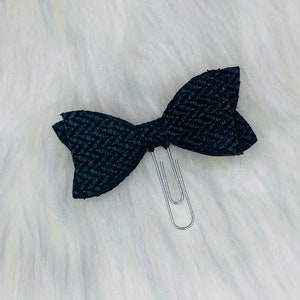 Herringbone Bow