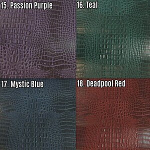 Op de afbeelding: Vier verschillende gekleurde swatches van kunstleer met een krokodilhuidpatroon. De swatches zijn gelabeld 15. Passion Purple, 16. Teal, 17. Mystic Blue en 18. Deadpool Red.