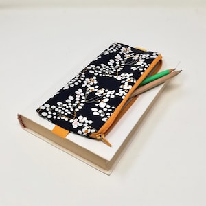 Astuccio con elastico, astuccio piatto con elastico per copertina libro