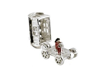 2 Caravan charms antique silver tone TT51