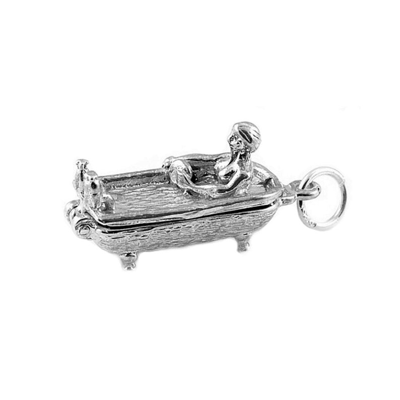 STERLING SILVER OPENING BATHING HUT CHEEKY CHARM STERLING SILVER OPENING BATHING HUT CHEEKY CHARM