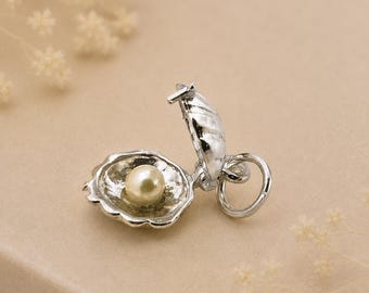 Sterling Silver Pearl In Oyster Charm Opens To Reveal Cultured Pearl