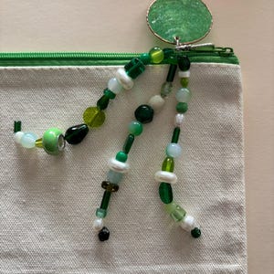 Green dream Zipped Charms purse: Handmade Beaded Keychain Zipper Charms