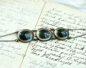 Antique Victorian Silver Operculum Bracelet - Natural Ombre Green and White Shell