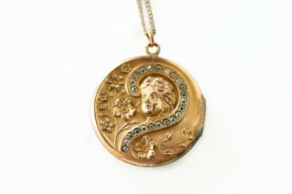 Antique Art Nouveau Gold Locket - Gold Filled Que… - image 7