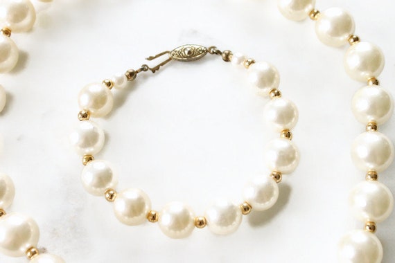 Vintage Pearl Necklace and Bracelet - Jewelry Set… - image 2