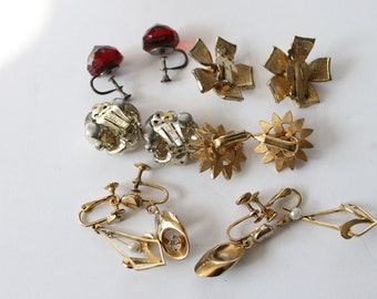 Bijou ancien Boucles d'oreilles clips avec perles nacrées et strass