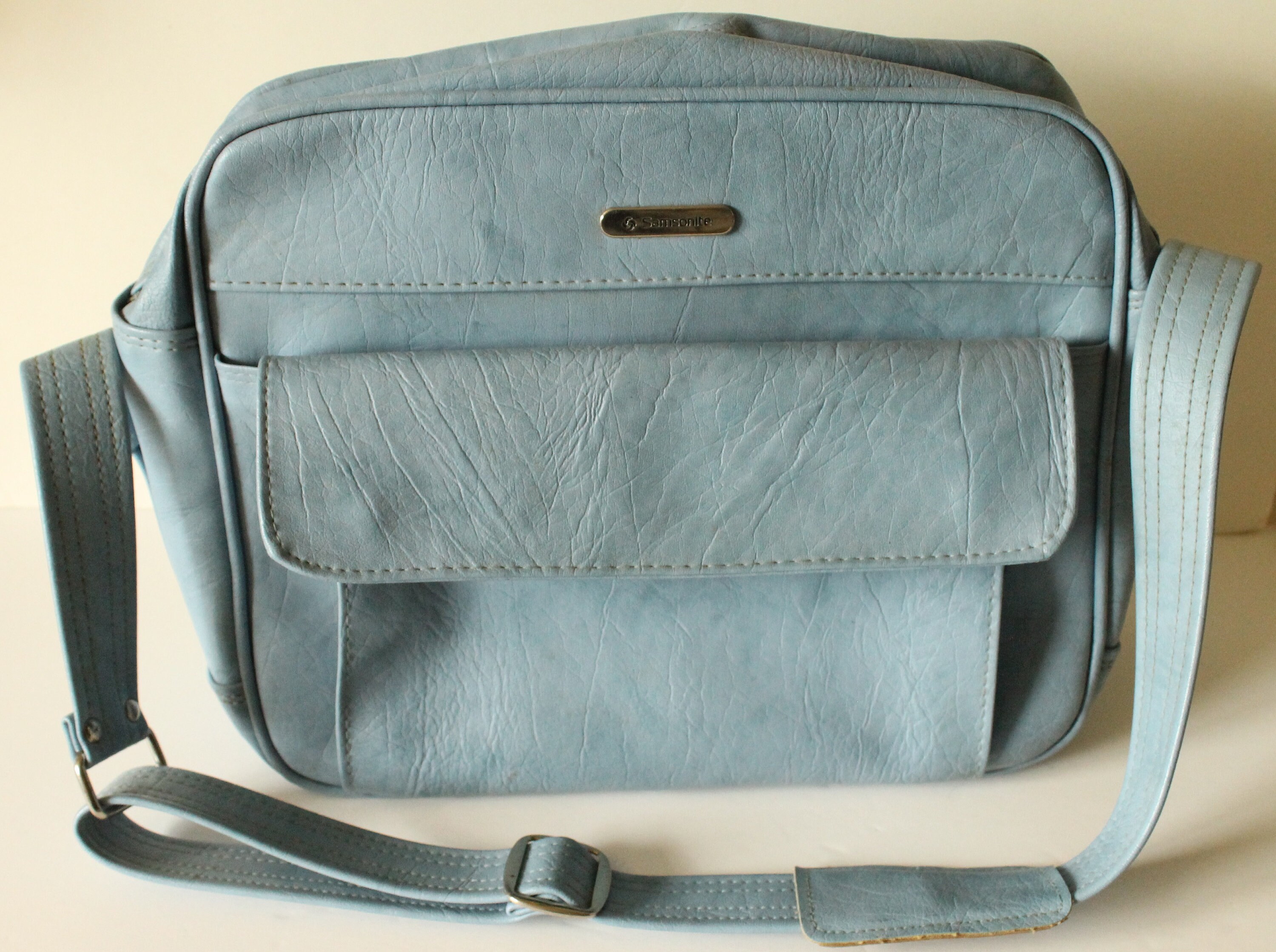 samsonite soft carry on