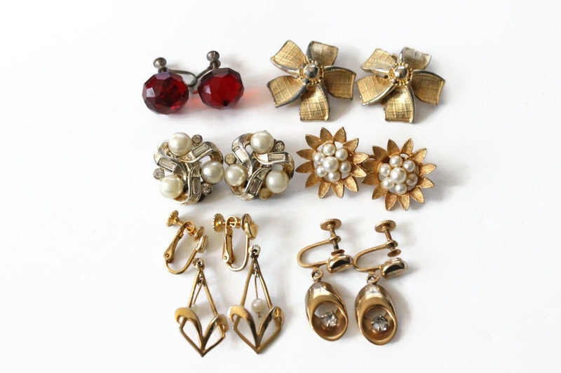 Paire De Boucles D'oreilles Anciennes Vintage - Verre Blanc - Fermoir Clips/pinces - Métal