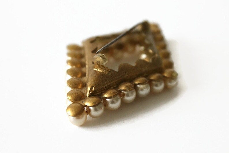 Vintage Faux Pearl Brooch image 4