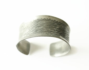 Vintage Jorgen Jensen Pewter Bracelet: Dutch Modernist Frog Design