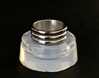 Ring Mold (MR161) size 13. Clear silicone ring mold. Resin mold, polymer clay molds. Woman men