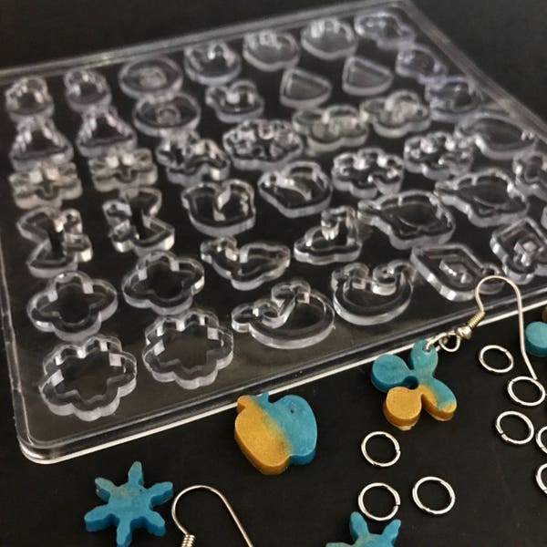 Earrings charms 42 silicone molds tray (ME149). 21 pairs of small beautiful earrings or bracelet charms clear molds. Earrings and jump rings