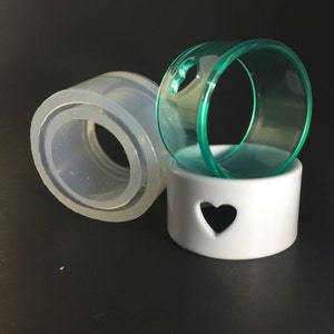 Mold, Bangle. Clear Silicone Bangle Mold For Smooth Wide with Carved Heart Bracelet. Creat Your Own Resin Jewelry (MB109)