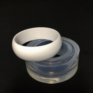 Bracelet Mold (MB139), smooth beveled bangle, clear silicone mold. Made in USA