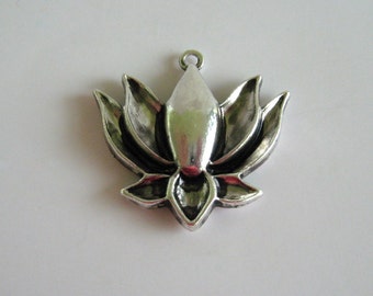 Silver Lotus (4)  Pendant LARGE 38mm Pendants Charm Focal Drop Silver Plated Pewter Buddha Zen Wholesale Jewelry Supplies CrazyCoolStuff