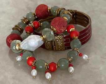Flameball Pearl Bracelet - Vintage Coral & Prehnite Gemstone Stretch Bracelet