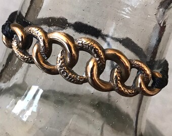 Victorian Love Links Bracelet - Antique Rolled Gold Floral Cable Chain